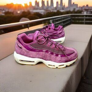 Nike Air Max 95 SE Men's Running, Cross‎ Training Sneakers AJ2018-600